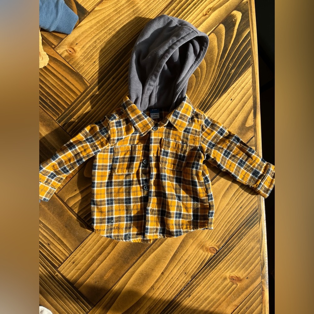 Plaid shirt w/ hood
